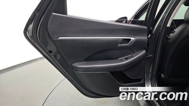 Hyundai Sonata 2020 — photo 15