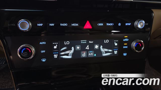 Genesis G80 2025 — photo 31