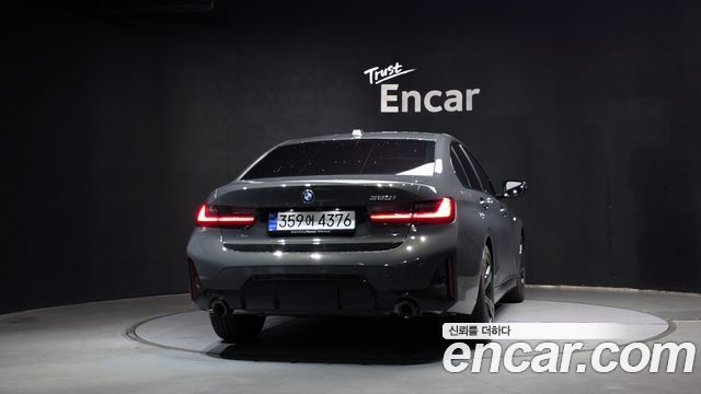 BMW 3-Series 2026 — photo 4