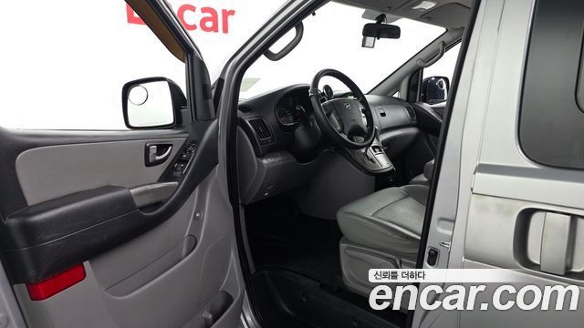 Hyundai Starex 2014 — photo 10