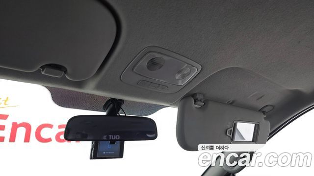 Hyundai Starex 2014 — photo 19