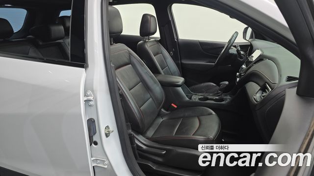 Chevrolet Korea Equinox 2022 — photo 16