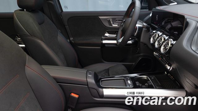 Mercedes-Benz EQA 2025 — photo 15