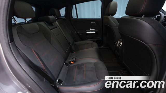 Mercedes-Benz EQA 2025 — photo 17
