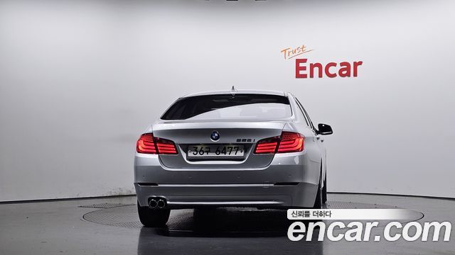 BMW 5-Series 2010 — photo 4