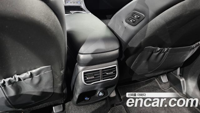 Hyundai Santafe 2021 — photo 26
