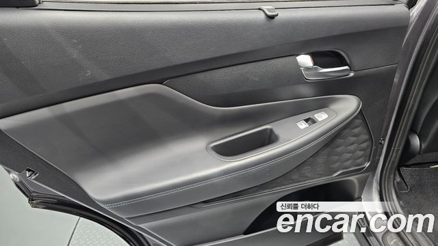 Hyundai Santafe 2021 — photo 15