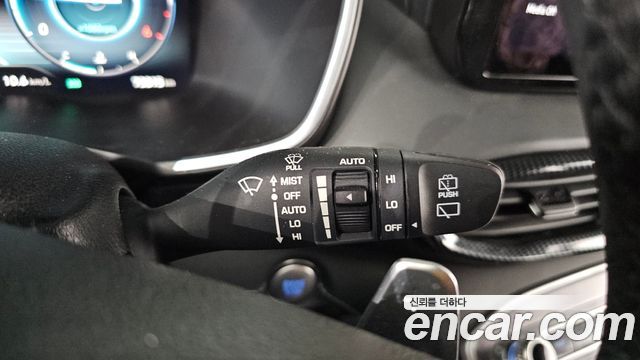 Hyundai Santafe 2021 — photo 28