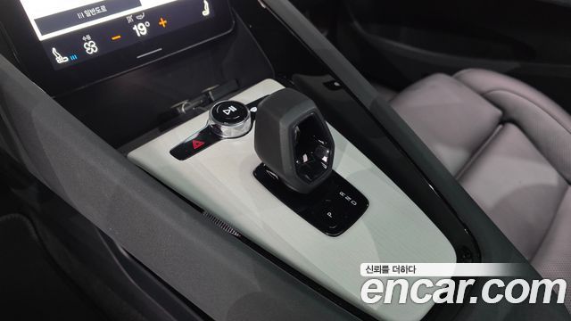 Polestar Polestar 2 2025 — photo 12