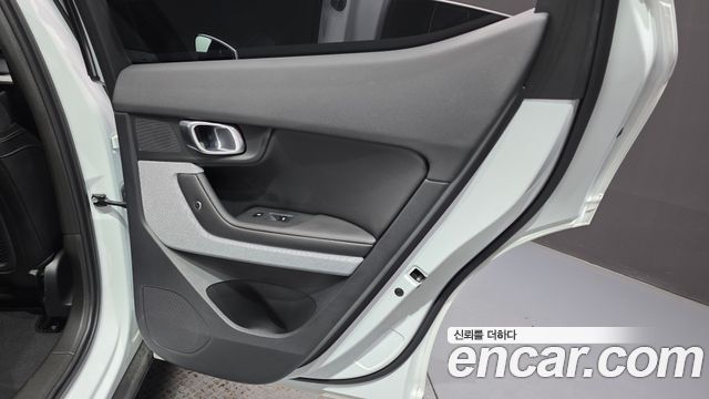 Polestar Polestar 2 2025 — photo 15