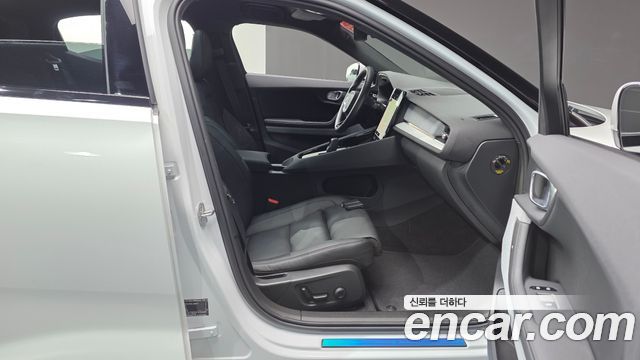 Polestar Polestar 2 2025 — photo 16
