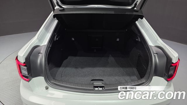 Polestar Polestar 2 2025 — photo 28