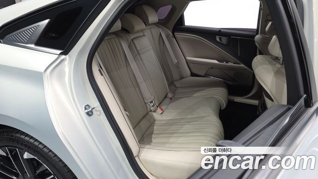 Kia K8 2025 — photo 17