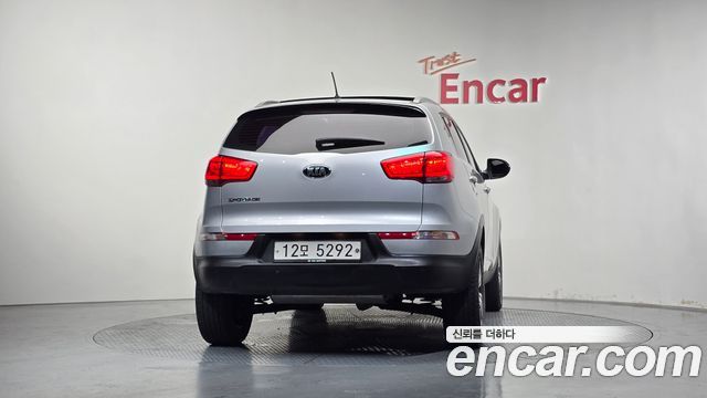 Kia Sportage 2016 — photo 4