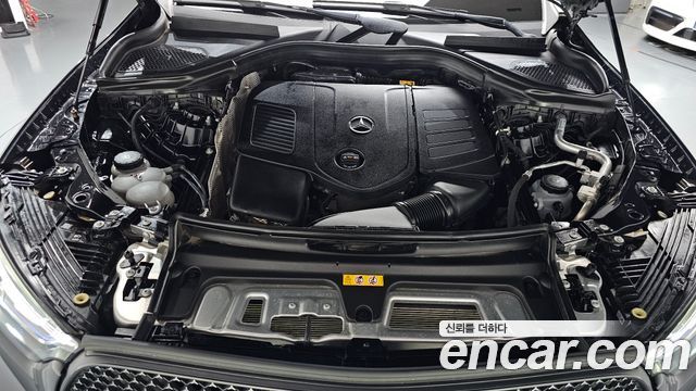 Mercedes-Benz GLC-Class 2024 — photo 6