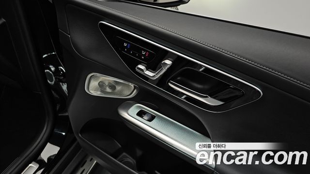 Mercedes-Benz GLC-Class 2024 — photo 29