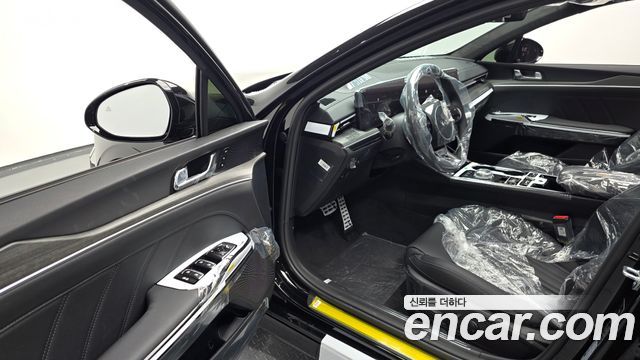 Kia K5 2027 — photo 10
