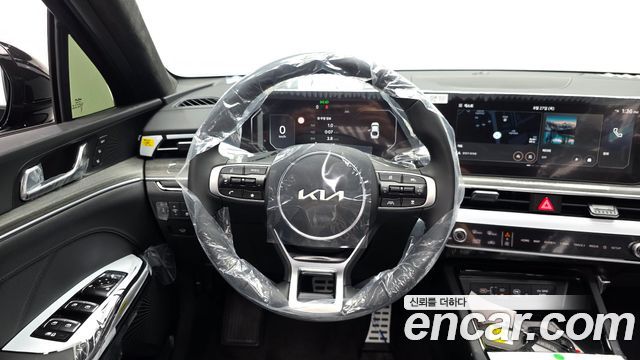 Kia K5 2027 — photo 13