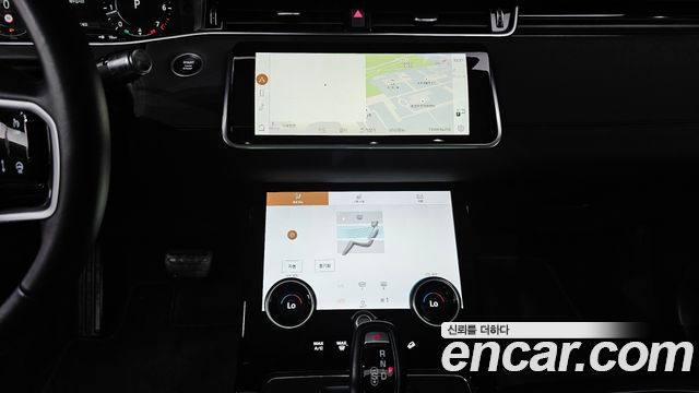 Land Rover Range Rover Evoque 2022 — photo 19