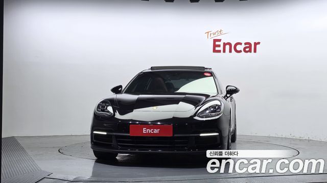 Porsche Panamera 2018 — photo 3