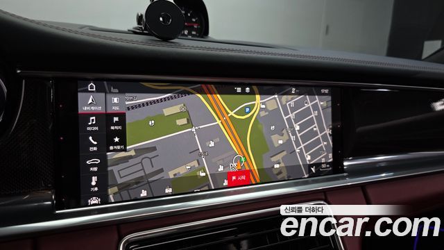 Porsche Panamera 2018 — photo 20