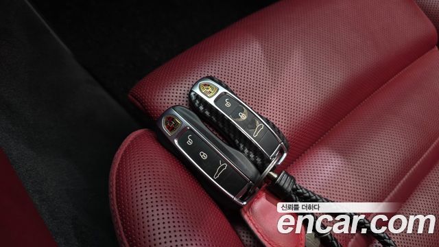 Porsche Panamera 2018 — photo 23