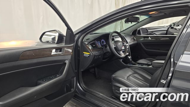 Hyundai Sonata 2019 — photo 10
