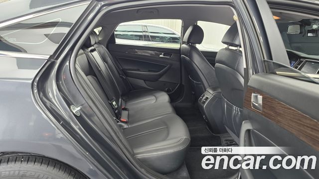 Hyundai Sonata 2019 — photo 12