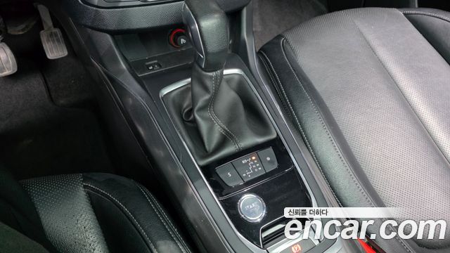 Peugeot 308 2015 — photo 9