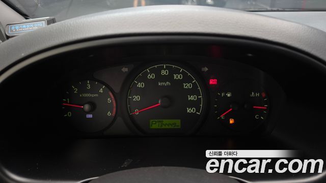 Hyundai Starex 2015 — photo 8