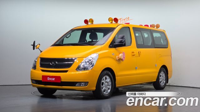 Hyundai Starex 2015 — photo 12