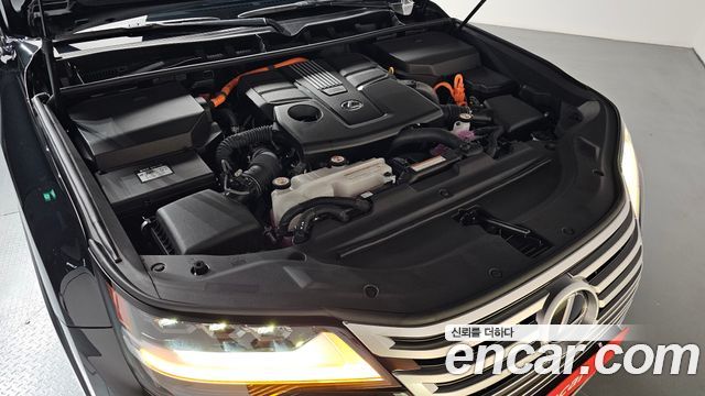 Lexus LX 2025 — photo 6