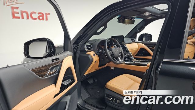 Lexus LX 2025 — photo 13
