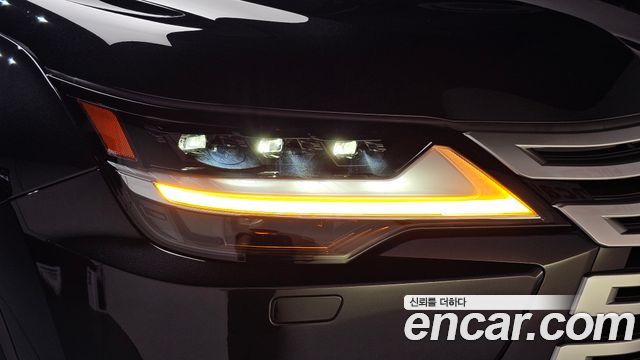 Lexus LX 2025 — photo 8