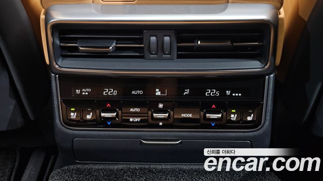 Lexus LX 2025 — photo 29