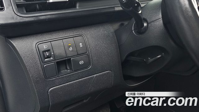 Hyundai Staria 2022 — photo 18