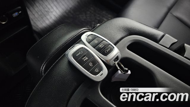 Hyundai Staria 2022 — photo 19