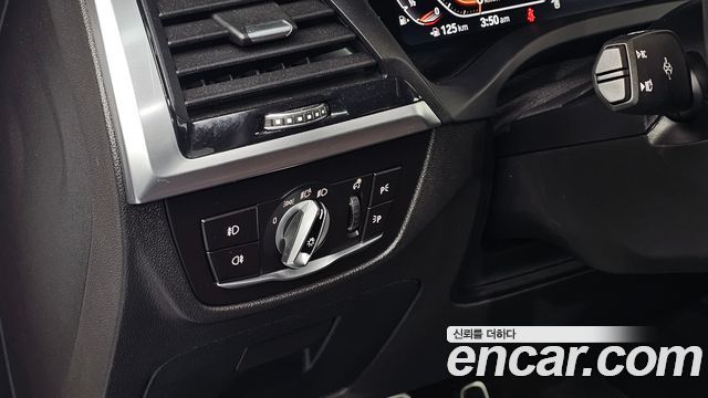 BMW X4 2021 — photo 22