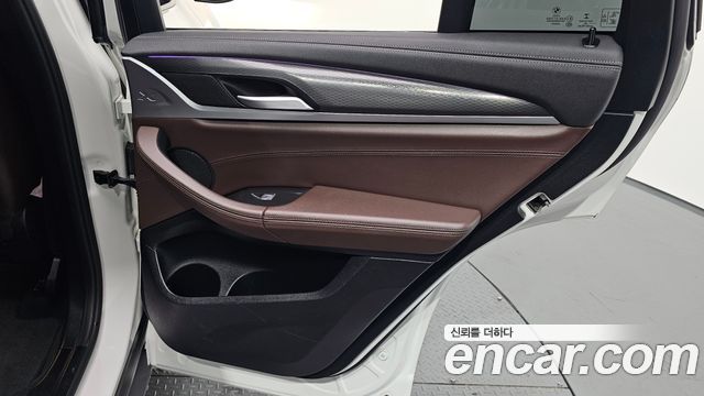 BMW X4 2021 — photo 15