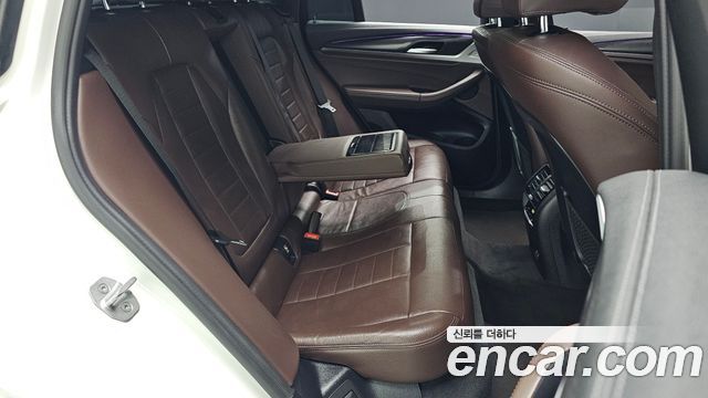 BMW X4 2021 — photo 30