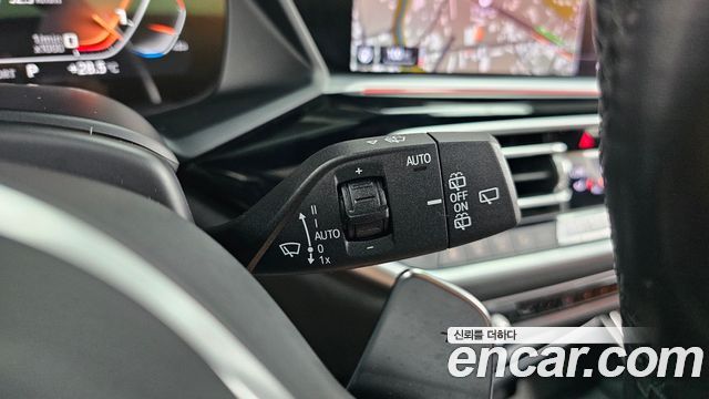 BMW X7 2019 — photo 24