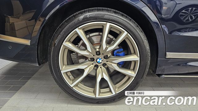 BMW X7 2019 — photo 7