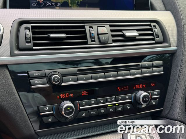BMW 6-Series 2017 — photo 16