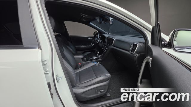 Kia Sportage 2019 — photo 13