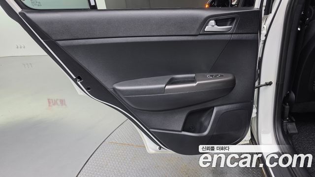 Kia Sportage 2019 — photo 15