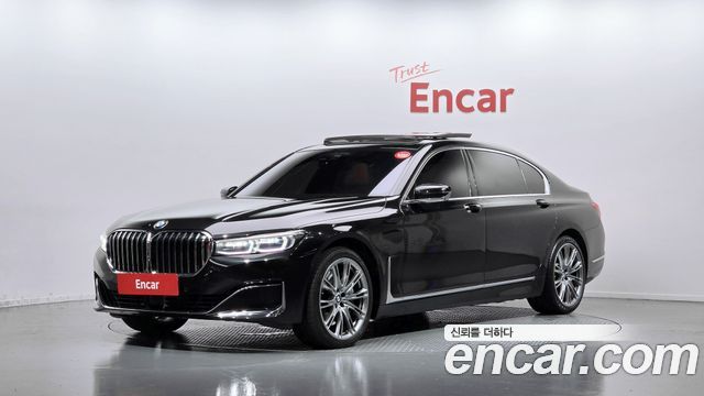 BMW 7-Series 2020 — photo 1