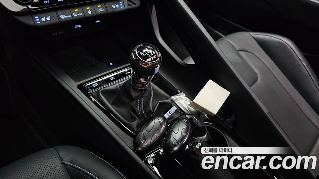 Hyundai AVANTE 2024 — photo 12