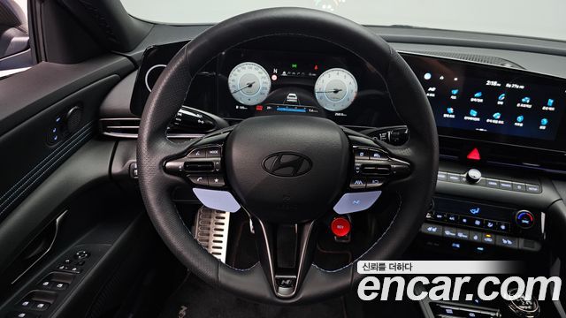 Hyundai AVANTE 2024 — photo 19