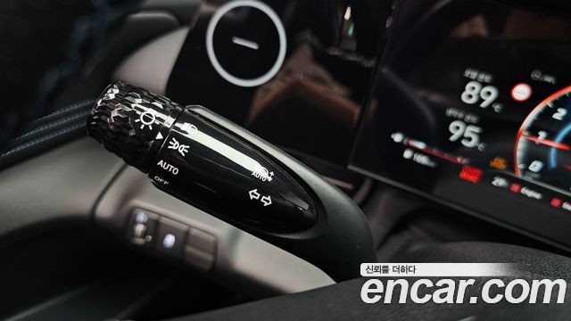 Hyundai AVANTE 2024 — photo 32