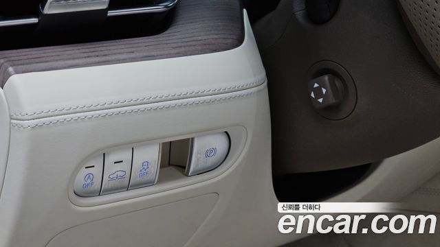 Genesis G90 2023 — photo 19